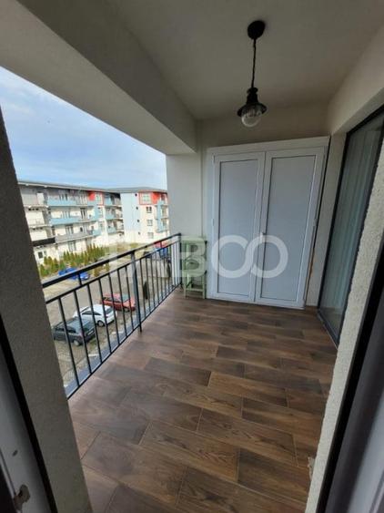 Apartament cu 2 camere decomandat, mobilat în Piața Cluj