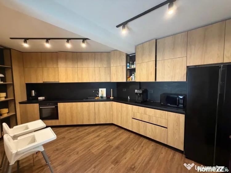 Casă cu 2 camere cu Teren 3400 Mp în Mănăstirea Humorului