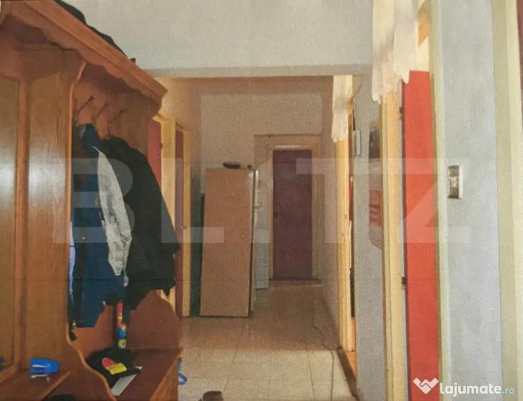 Apartament cu 3 camere decomandat în Central