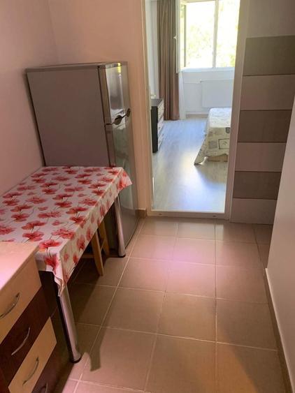 Inchiriez garsoniera zona A-uri Tiglina 8 Doar cupluri sau Femei (studenti) - 4