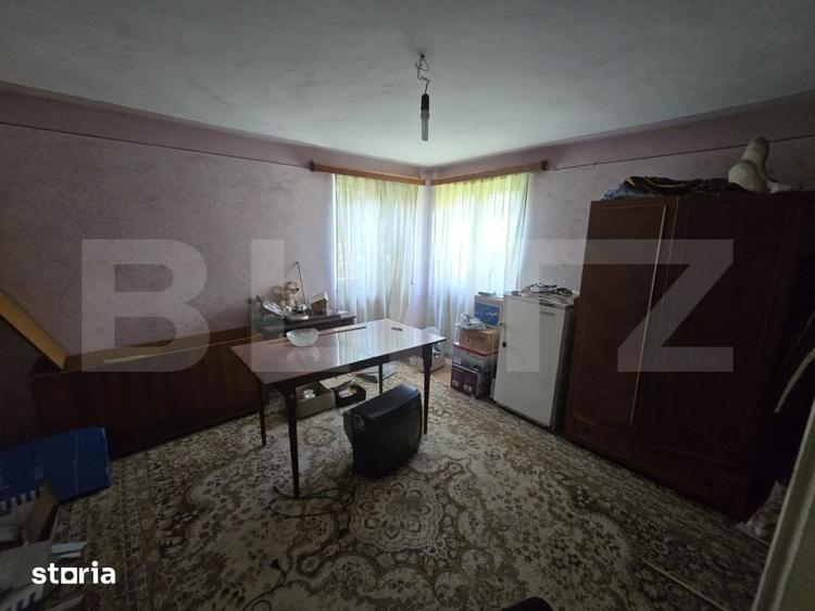 Casă cu 3 camere cu Teren 1500 Mp în Central