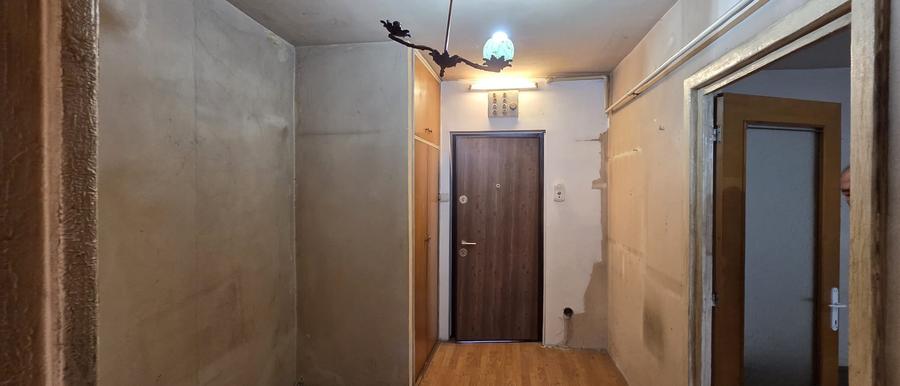 Apartament cu 3 camere decomandat în Centrul Civic
