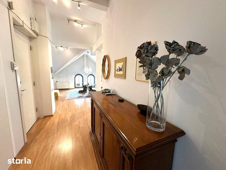 Apartament cu 2 camere, mobilat în Centrul Istoric