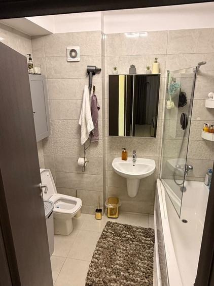 Apartament cu 2 camere decomandat în Militari