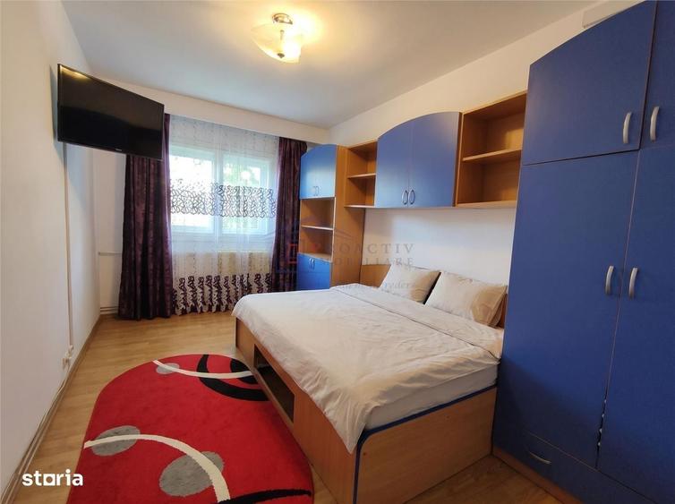 Apartament cu 3 camere semidecomandat în George Enescu