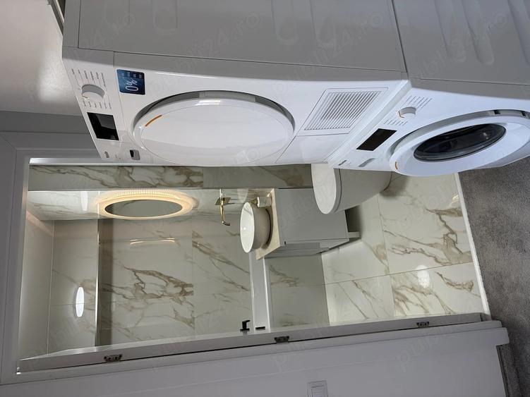 Apartament cu 4 camere decomandat în Centru Civic