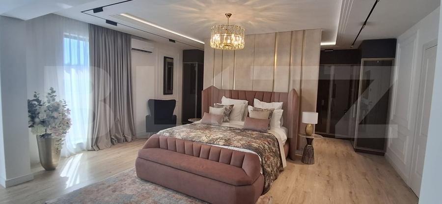 Penthouse cu 8 camere decomandat, mobilat în Frumoasa