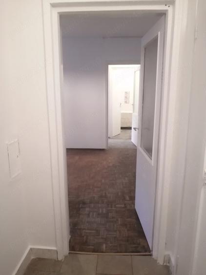 Apartament cu 2 camere decomandat în Săsar