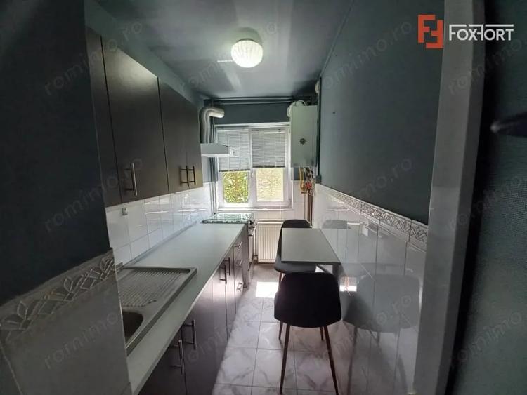 Apartament cu 2 camere nedecomandat, mobilat în Tipografilor