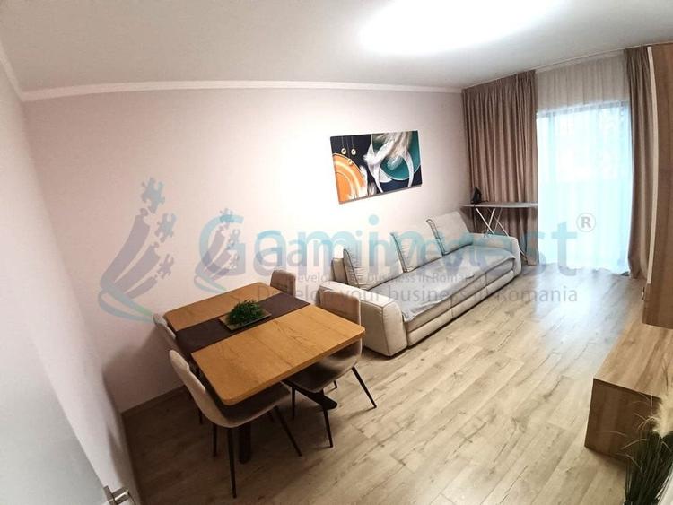 Apartament cu 2 camere decomandat, mobilat în Est