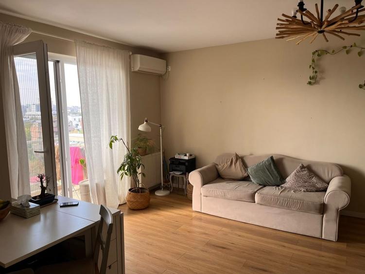 Apartament cu 2 camere decomandat, mobilat în Tineretului