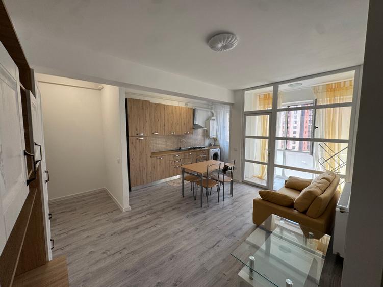 Apartament cu 2 camere semidecomandat în Lunca Cetățuii