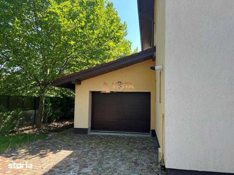 Casă cu 4 camere cu Teren 810 Mp în Central