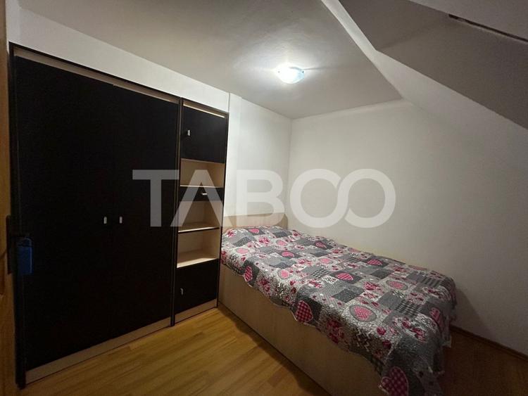 Apartament cu 4 camere decomandat, mobilat în Mihai Viteazul