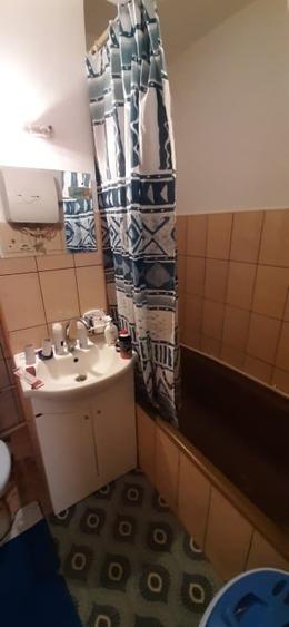 Garsonieră decomandată, mobilată în Central