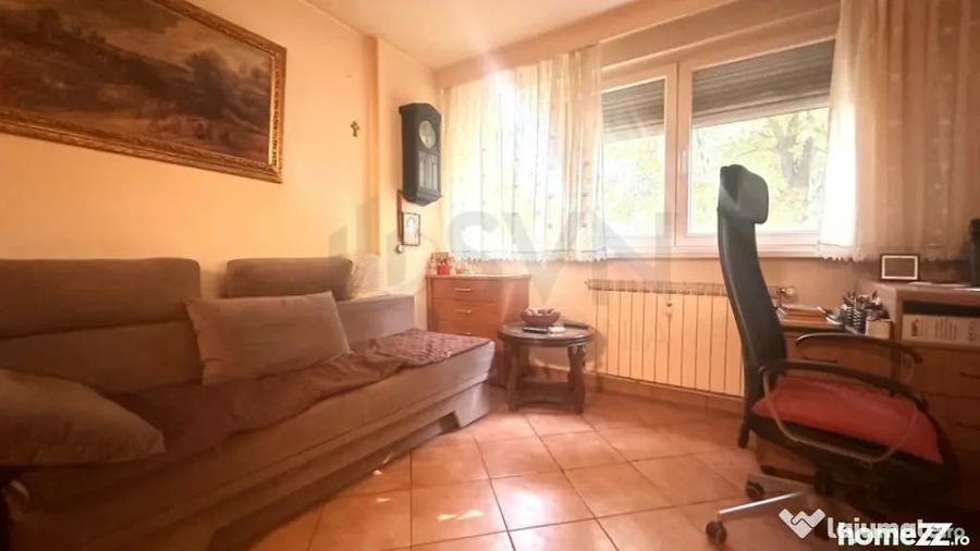 Apartament cu 2 camere decomandat în Calea Victoriei