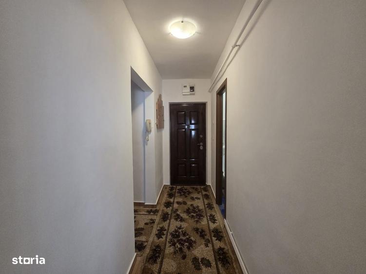 Apartament cu 2 camere decomandat în Alexandru cel Bun