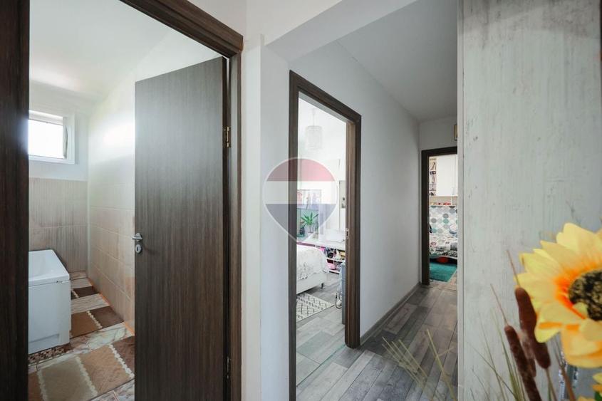 De vânzare apartament cu 2 camere, în zona Nufărul - 7