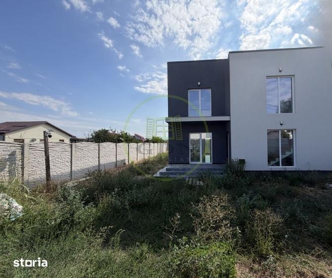 Casă cu 5 camere cu Teren 500 Mp în Ișalnița