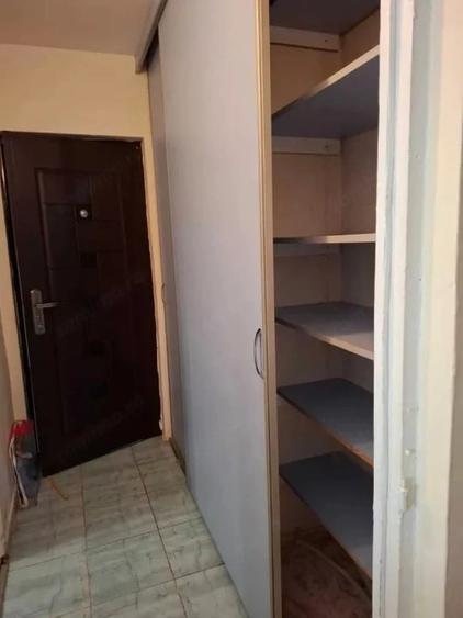 Garsoniera cu centrala termica noua ?i balcon inchis Str. Lumini?ului - 4