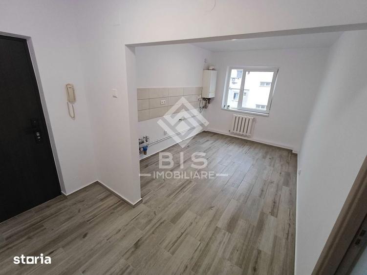 Apartament cu 2 camere semidecomandat în Central