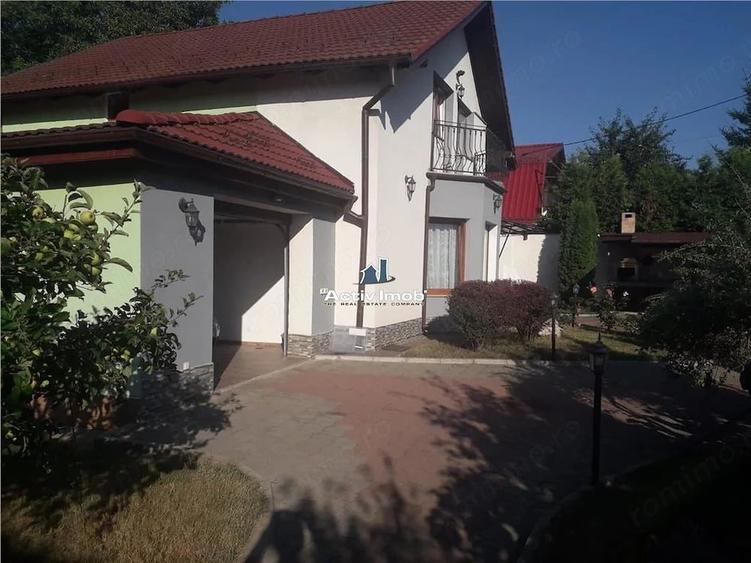 Casă cu 4 camere cu Teren 600 Mp în Sânpetru