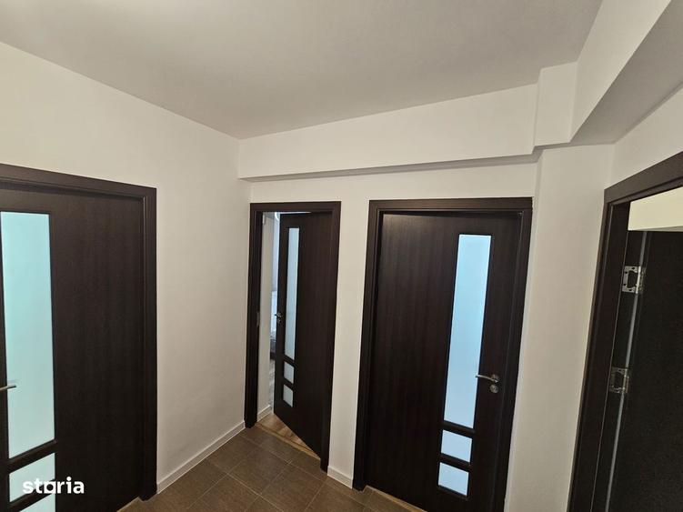 Apartament cu 3 camere, mobilat în Faleza Nord