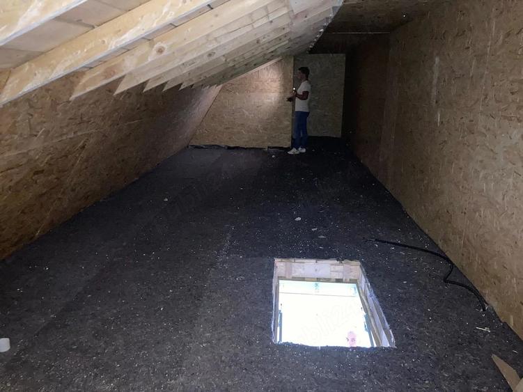Apartament cu 2 camere decomandat în Girocului