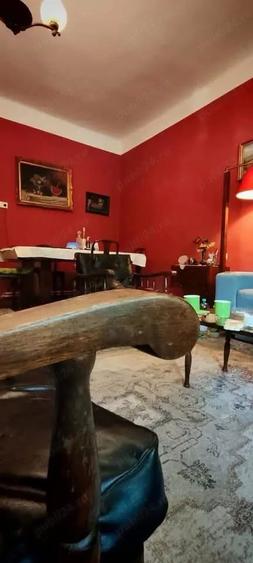 Casă cu 5 camere cu Teren 342 Mp în Ultracentral