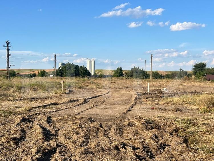 Teren Construcții intravilan de 505 mp, în Pielești