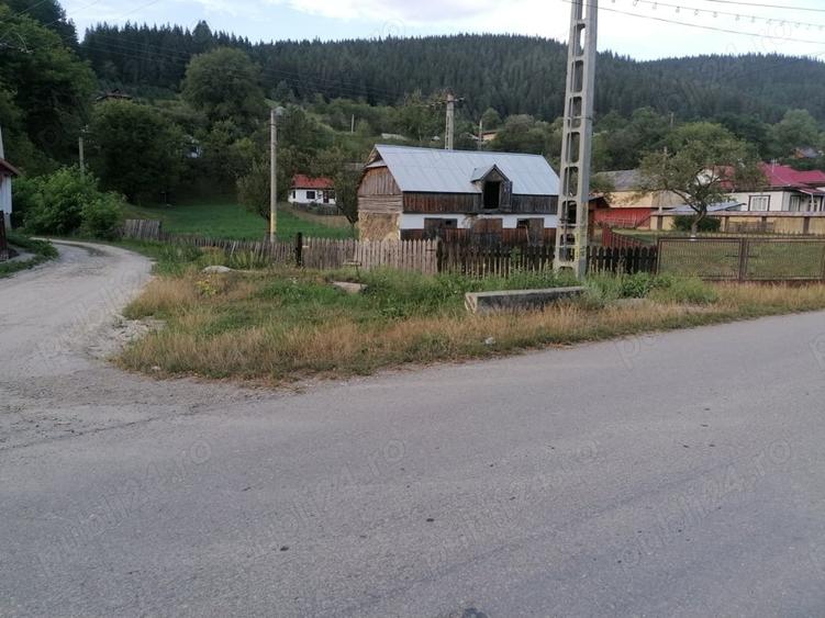 Teren de 3144 mp, în Hangu