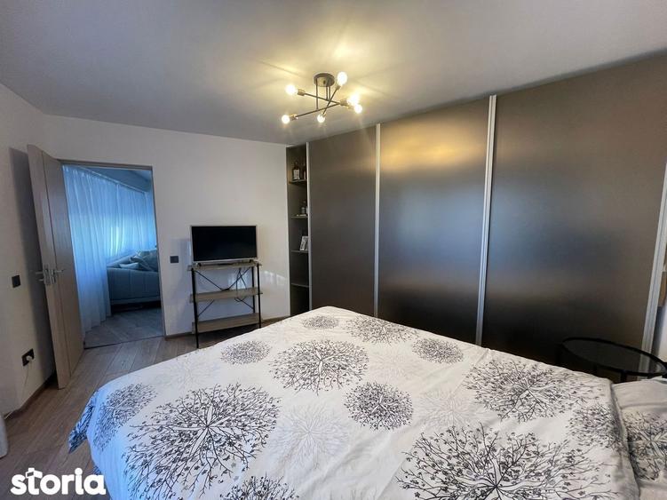Apartament cu 3 camere decomandat, mobilat în Berceni