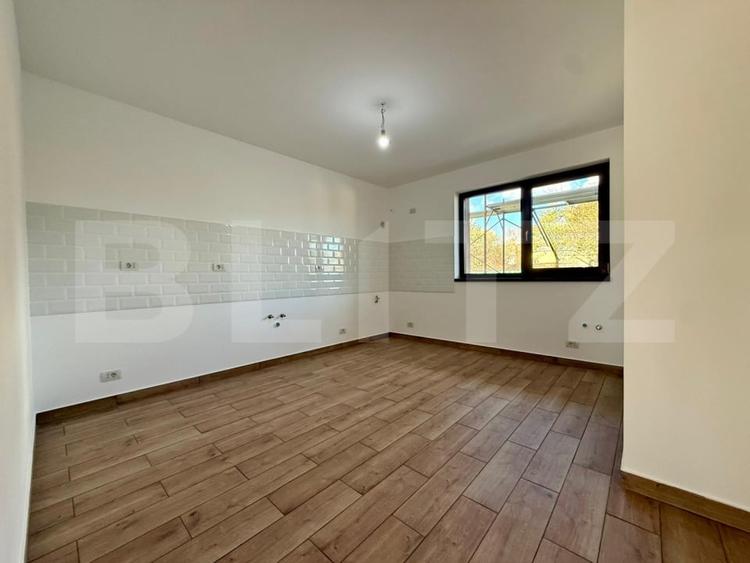 Duplex cu 5 camere cu Canalizare în Ghimbav