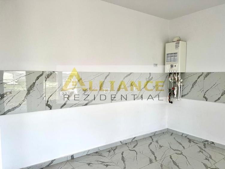 Casă individuală cu 5 camere cu Canalizare în Berceni