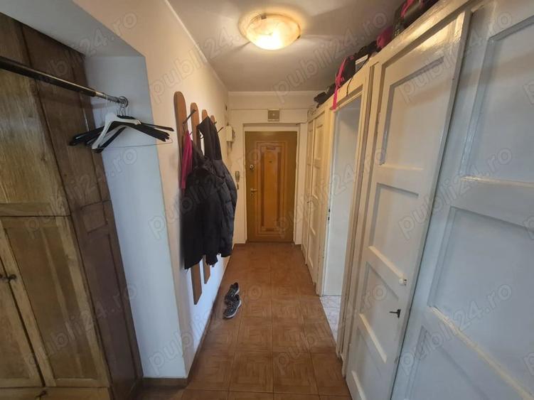 Apartament cu 2 camere decomandat în Muncii