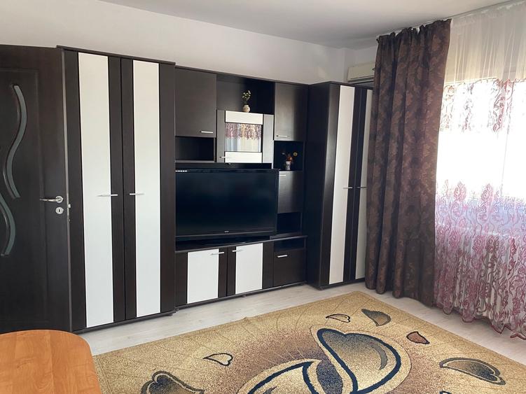 Apartament cu 2 camere decomandat în Mărăști