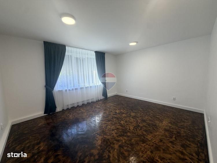 Spațiu comercial, de 135 mp, în Central