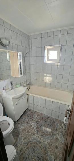 Apartament cu 2 camere semidecomandat în Politehnica