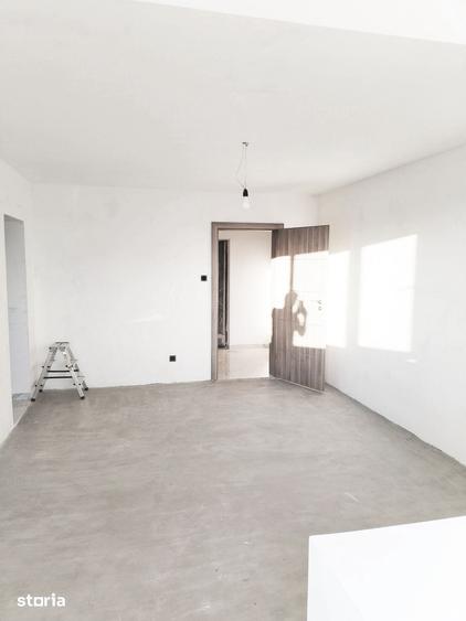 Apartament cu 2 camere decomandat în Vest
