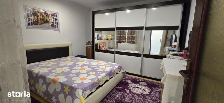 Casă cu 5 camere decomandat cu Teren 95 Mp în Faleza Nord