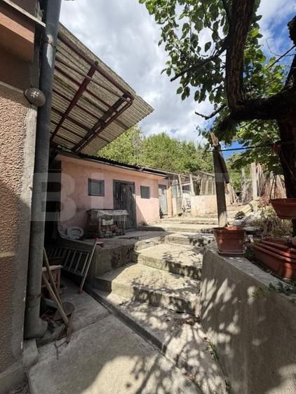 Casă individuală cu 2 camere cu Canalizare în Sud-Est