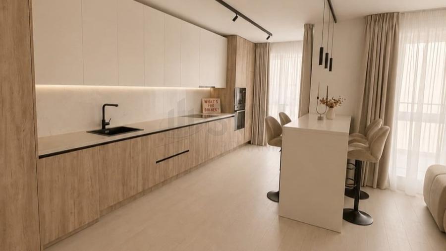 Apartament cu 3 camere decomandat, mobilat în Pipera