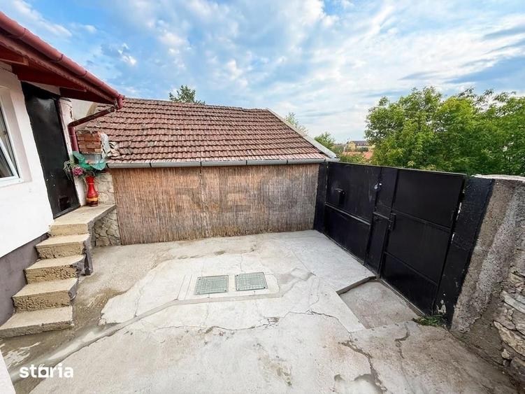 Casă cu 3 camere cu Teren 89 Mp în Sântandrei