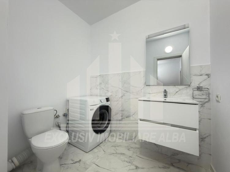 Apartament cu 3 camere decomandat, mobilat în Ampoi 3