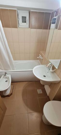 Apartament cu 3 camere decomandat în Ultracentral