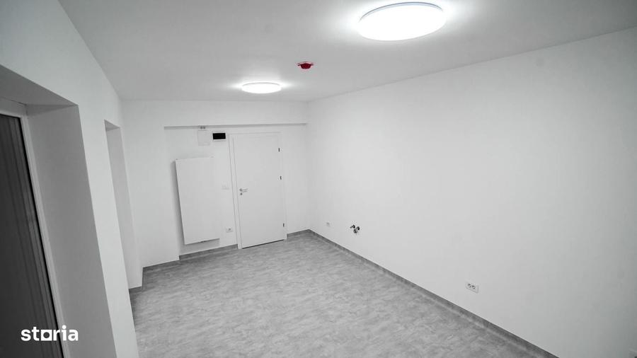 Spațiu comercial, de 16 mp, în Spitalului