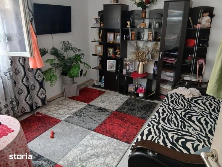 Vand apartament 2 camere - 3