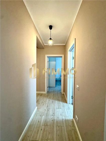 Apartament cu 3 camere decomandat în Burdujeni