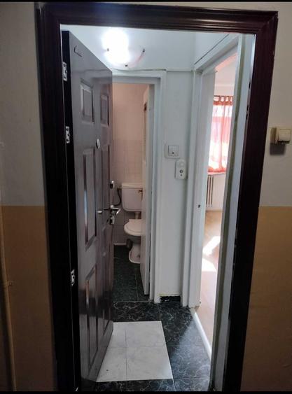 Garsonieră semidecomandată în Podu Roș