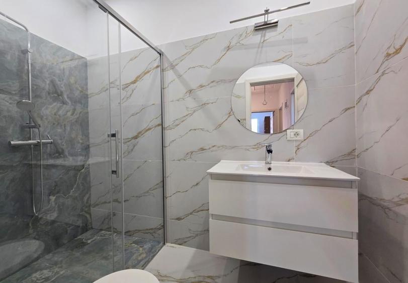 Casă cu Teren 305 Mp în Corbeanca